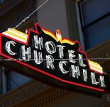 Hotel Churchill Front