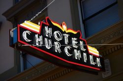 Hotel Churchill Front